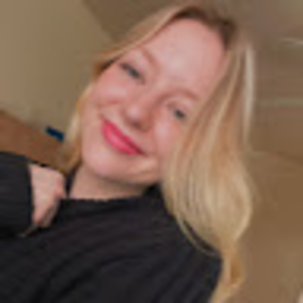 Meet your Posher, Madelyn